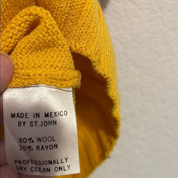 St. John Sport Vibrant Yellow Knit Top - Picture 3 of 4